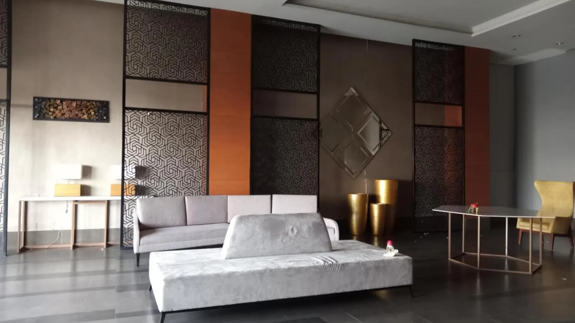 Radiance Manila Bay Aparthotel